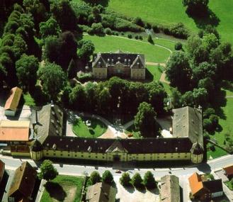 Die Schlossanlage Rheder.   <br>Foto: LWL</br>