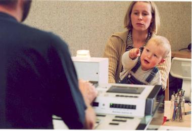 Audiometrie in der Beratungsstelle: Früherkennung ist das A und O.<br>Foto: LWL</br>