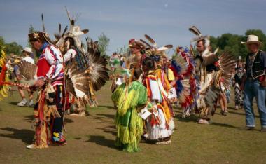 Ein Powwow ist ein modernes indianisches Tanzfest und einer der wichtigsten Ausdrucksformen indianischer Kultur in der heutigen Zeit. <br>Foto: Kwasny</br>