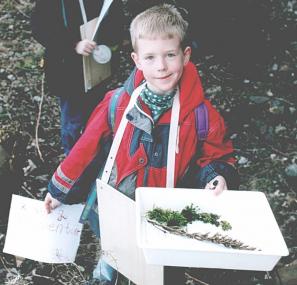 Dieser ambitionierte Forscher präsentiert stolz seine Ergebnisse. <br>Foto: LWL</br>