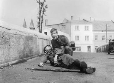 Der LWL und die ¿Linse¿ zeigen den Spielfilm ¿Die Brücke¿ von 1959 im Cinema.