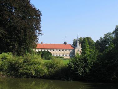 Schloss Westerwinkel gehört zu den bekannteren Anlagen des Westmünsterlandes. Was es daneben noch an sehenswerten Gärten und Parks in der Region gibt, soll das Projekt ¿Gartenreich(es) Westmünsterland¿ dokumentieren. <br/>Foto: LWL