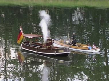 Dampfschiffmodelle stehen im Mittelpunkt der Modellausstellung in der Maschinenhalle des Schiffshebewerks.  <br>Foto: Spree<br />