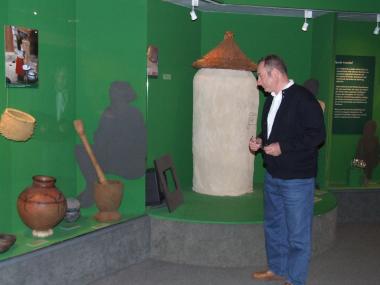 Einblick in einen Ausstellungsbereich der Bulsa-Ausstellung im Naturkundemuseum..<br>Foto: LWL/Knoche