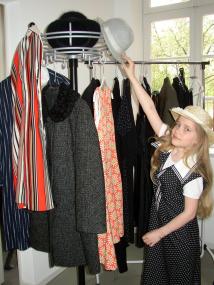 Schick wie anno dazumal: Kinder können sich beim Museumsfest in Bocholt verkleiden und fotografieren lassen. <br/>Foto: LWL