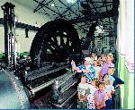 Bei den Zechenführungen wird am Wochenende im LWL-Industriemuseum in Bochum auch die historische Dampffördermaschine vorgeführt. Foto: LWL