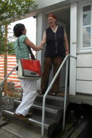 Mehr ambulant betreutes Wohnen: Nach einer neuen Vereinbarung sollen 3.500 mehr behinderte Menschen als bisher in der eigenen Wohnung statt im Heim leben. <br/>Foto: LWL/Grewer