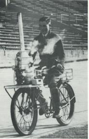 Dampffahrrad. Repro: Hilmar Gottesleben