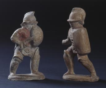 Statetten zweier kämpfender Gladiatoren aus Terrakotta, Pompeji. Fotograf: Luciano Pedicini, Archivio dell'Arte, Neapel