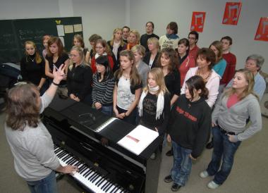 Der Rock-Pop-Chor ¿Vocals¿ ist am 3. November im LWL-Industriemuseum Schiffshebewerk Henrichenburg zu hören.<br>Foto: LWL<br />