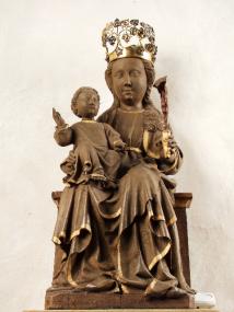 Thronende Madonna aus dem Marienfelder Altar, 1. Hälfte 15. Jahrhunderts, Klosterkirche Marienfeld. Foto: LWL