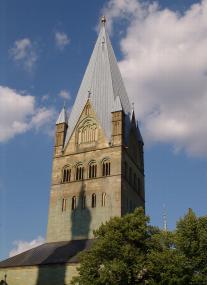 Die romanische Grünsandstein-Kirche St. Patrokli war bei Künstlern wie Karl Schmidt-Rottluff, Christian Rohlfs und Emil Nolde ein beliebtes Motiv für ihre Gemälde. <br>Foto: St. Patrokli Dombauverein Soest<br />
