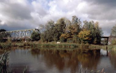 Feuchtgebiete wie am Zechenhafen Achenbach in Lünen-Brambauer sind in der Ton-Dia-Schau zu sehen. 	   Foto: LWL
