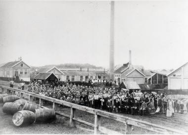 Belegschaft der Ahauser Jute-Spinnerei & Weberei im Jahr 1887.<br>Foto: Stadtarchiv Ahaus <br />