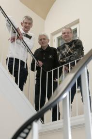 Günter Schellpeper, Wolfgang Müller und Ludwig Köppl (v. l.) leben zusammen in einer Wohngemeinschaft in Neubeckum.<br>Foto: LWL/Wieland<br />