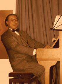 Der Heinz Erhardt¿Abend im Schiffshebewerk Henrichenburg bringt Vergnügen pur.<br>Foto: LiteraTourTheater<br />