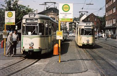 Szene aus den 1970er Jahren, als man mit der Straßenbahn noch vom Hauptbahnhof Recklinghausen zur Ruhr-Universität nach Bochum fahren konnte. <br>Foto: W.D. Loos<br />