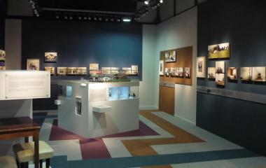 Die Sonderausstellung ¿Angekommen. Russlanddeutsches Leben" zeigte Erinnerungsobjekte die Aussiedler mit nach Deutschland brachten. <br>Foto: LWL/HGB<br />