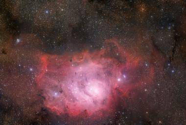 Der Lagunen Nebel aus dem Sternbild Schützen liegt in ca. 4.000 Lichtjahren Entfernung. <br>Foto: ESO/S. Guisard<br />