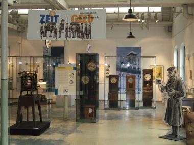 Blick in die Ausstellung ¿Zeit ist Geld¿. <br>Foto: LWL<br />