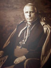 Porträt des Bischofs Clemens August Graf von Galen. 		   <br>Foto: Sammlung Ingrid Lueb<br />