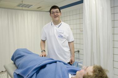 STAR will jungen Menschen mit Behinderung dabei helfen, den Sprung von der Förderschule auf den allgemeinen Arbeitsmarkt zu schaffen statt automatisch in die Werkstatt für Menschen mit Behinderung zu kommen.<br>Foto: LWL<br />