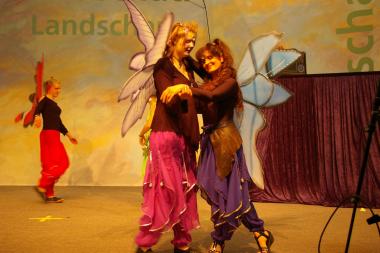 Die Darsteller des ¿Traum Circus¿  treten als zauberhafte Wesen auf. <br>Foto: LWL/Hüllen<br />