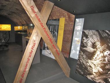 Blick in die Ausstellung "Der Weg in die Tiefe" im LWL-Industriemuseum Zeche Nachtigall.   <br> Foto: LWL/Hudemann<br />