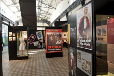 Blick in die aktuelle Ausstellung ¿Kumpel Anton, St. Barbara und die Beatles¿ auf der Zeche Hannover.<br>Foto: LWL/Hudemann<br />