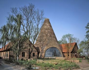 Die Glashütte Gernheim wird am nächsten Samstag zum Kino. <br>Foto: LWL/Holtappels<br />