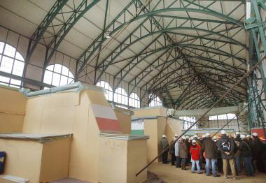 Gut eingepackt - Die Maschinen sind während der Sanierungsarbeiten eingehüllt. <br>Foto:LWL<br />