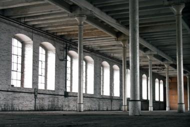 Blick in die Fabrikhalle der ehemaligen Schraubenfabrik von 1890. <br>Foto: Förderkreis Industriekultur Ennepetal e.V.<br />