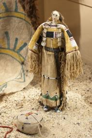 Im Juni geht es in den kostenlosen, öffentlichen Sonntagsführungen im LWL-Museum für Naturkunde in die Sonderausstellung ¿Prärie- und Plainsindianer¿. <br>Foto: LWL/Oblonczyk.<br />
