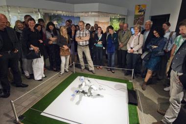 Zahlreiche Besucher haben am vergangenen Wochenende den kleinen, humanoiden Roboter "Nao" bestaunt. <br>Foto: LWL/Oblonczyk<br />