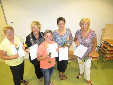 Nach dem Kurs erhielten die Kursteilnehmerinnen ihre Zertifikate. <br>Foto: LWL<br />