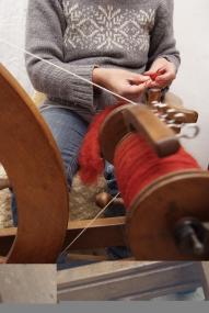 Bei den Flachstagen im LWL-Freilichtmuseum Detmold kann man auch selbst kreativ werden. <br>Foto: LWL<br />