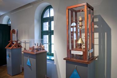 Bewegende Erfindungen nach da Vincis Vorbild in der Sonderausstellung. <br>Foto: LWL/ Hudemann<br />