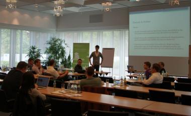 Ein BarCamp besteht nicht nur aus Vorträgen vor großer Runde, sondern auch Sessions in kleineren Gruppen zur Vertiefung einzelner Themen gehören zum Programm. <br>Foto: WWU/T. Brockmann<br />