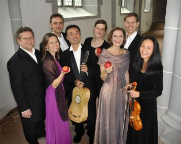 Durch die Nacht zu den Sternen: In Paradiso Frankfurt präsentieren beim Eröffnungskonzert des Dalheimer Sommers Werke der Renaissance. <br>Foto: Ensemble