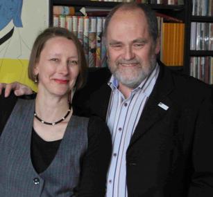 Die Rezitatoren Sabine und Michael van Ahlen gestalten eine unterhaltsame Lesung im LWL-Industriemuseum. <br>Foto: privat<br />