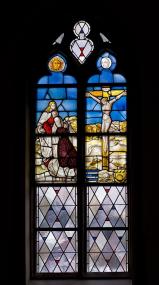 Südöstliches Chorfenster mit der Kreuzigung Christi nach der Restaurierung 2013. <br>Foto: LWL/Nieland<br />