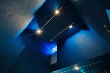 Ein erster Blick in die farbigen Sammlungsräume im ersten Obergeschoss des neuen Museums.<br>Foto: Elisabeth Deiters-Keul/LWL-Museum für Kunst und Kultur