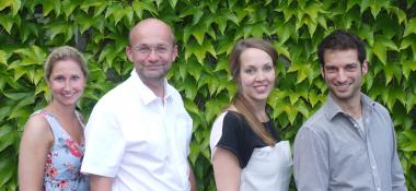 Das Team der neuen LWL-Tagesklinik Warendorf: Kathrin Wistorf, Psychologin, Christoph Mues, Psychologe, Jenny Arnold, Heilpädagogin und Florian Frank, Kinder- und Jugendpsychiater.<br>Foto: Christian Terolf/LWL 