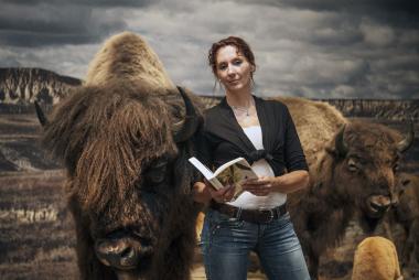 Sabine Schulze Gronover  liest aus dem Buch ¿Rote Schatten über Münster¿ im LWL-Museum für Naturkunde. <br>Foto: Schulze Gronover