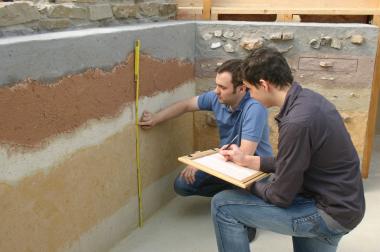 Nach Herzenslust Ausgraben ist im GrabungsCamp des LWL-Museums für Archäologie angesagt. <br>Foto: LWL/Kalla