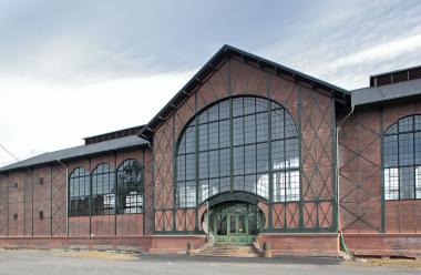 Maschinenhalle der Zeche Zollern ist ein herausragendes Beispiel für die Industriearchitektur um 1900. <br>Foto: LWL / Holtappels
