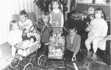 Weihnachtsbescherung um 1970. <br>Foto: LWL