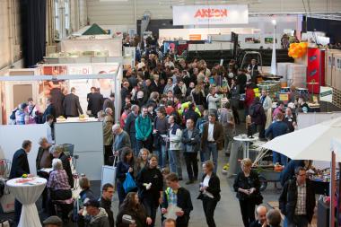 Auf der dritten LWL-Messe für Integrationsunternehmen präsentieren sich knapp 90 Betriebe aus der Region, die 25 bis 50 Prozent Mitarbeiter mit Handicaps beschäftigen. <br>Foto: LWL