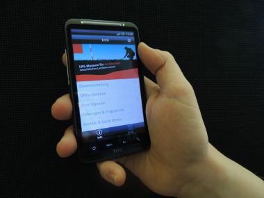 Die neue App des LWL-Museums für Archäologie bietet umfassende Informationen rund um das Museum. <br>Foto: LWL