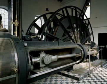Die historischen Dampffördermaschine im Maschinenhaus der Zeche Nachtigall. <br>Foto: LWL/Hudemann